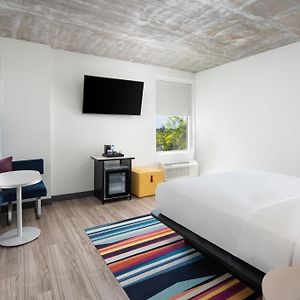 Habitación con Cama King